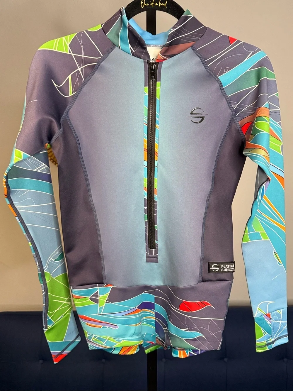 Platinum Sun multicolor Long Sleeve Shorts Wetsuit Surf Rashguard size Medium